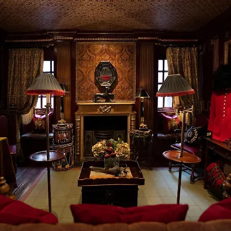 The Witchery 5*