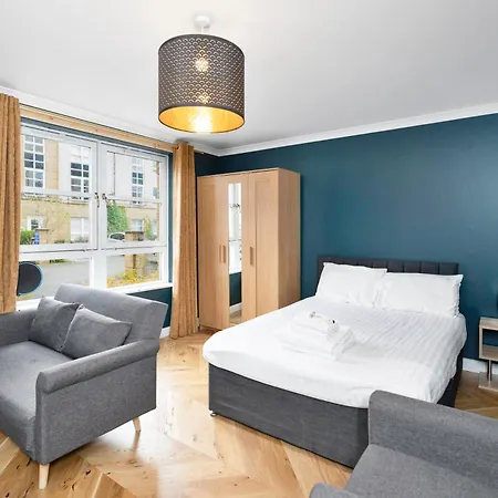 Apartamento Spacious 4br Centre W/ Free Parking *