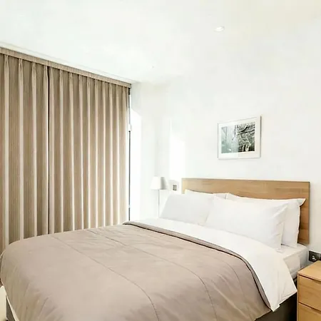 Apartment Charming Modern