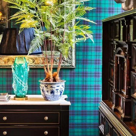 100 Princes Street 5* Edinburgh