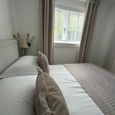 Lux 2 Bedroom Ground Floor Apartamento