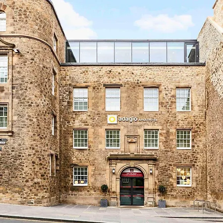 מלון דירות Adagio Royal Mile 4*