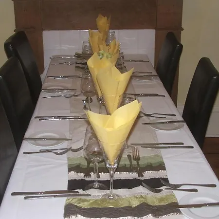 Eyre Hotel 3*