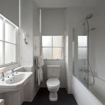 B+B Edinburgh 4* Edinburgh