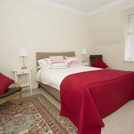 Doris Crook Bed & Breakfast *