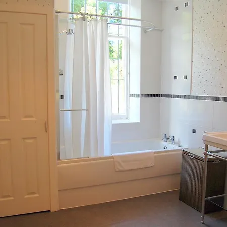 شقة Regent Terrace, And Charming, Quiet *
