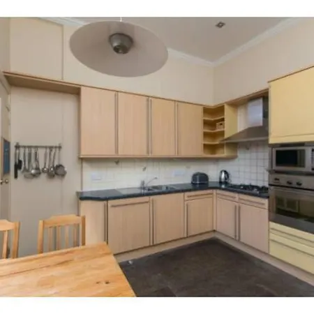 Apartment Vip New Town