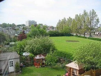 Szálloda Blinkbonny House