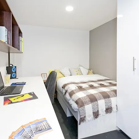 Pensión Pure Citystay Elliott House