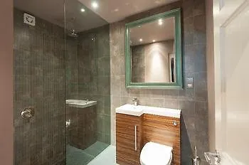 Penzion Retreat 4*