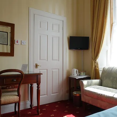 Pensjonat Ashgrove House 3*