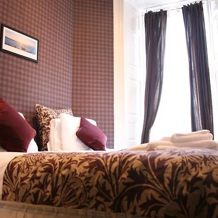 Apartment Royal Mile Group Edinburgh