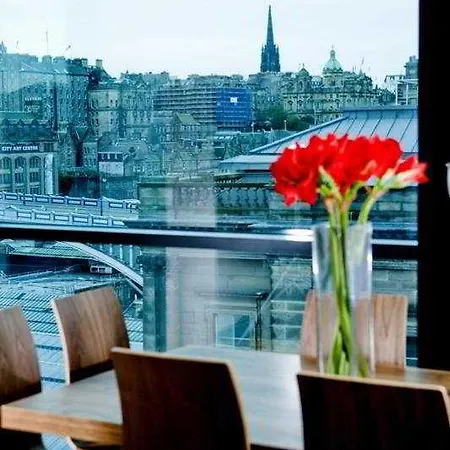 Aparthotel Princes Street Edinburgh