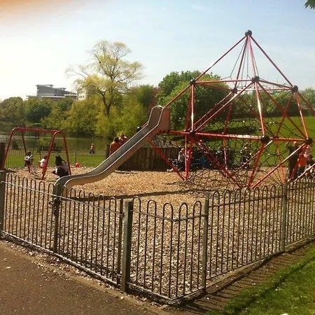 דירה Lochend Serviced