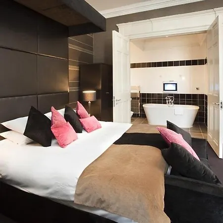 ألباني بالانتري 3* إدنبرة