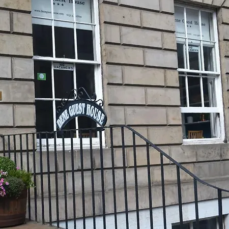 Dene Guest House, New Town 3*