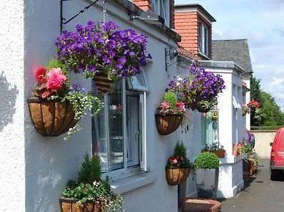 Arden Guest House, Craigmillar Castle Отель Эдинбург