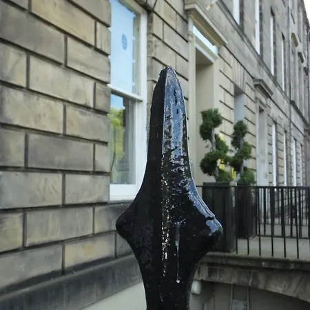 Queens ゲストハウス