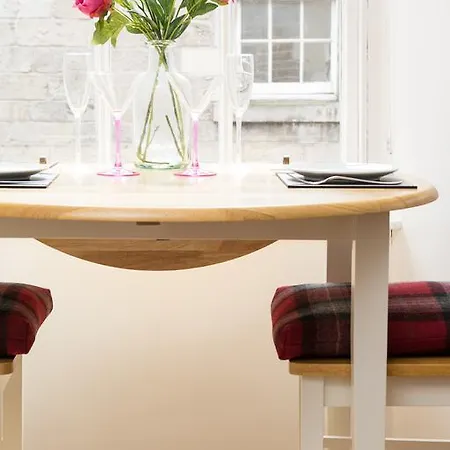 Luxury New Town 1 Bed شقة