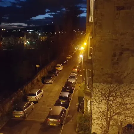 Penthouse Sleeps 11 Appartement *