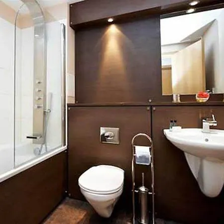 Staycity West End