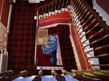 Eliza House 3*