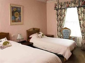 Eliza House ホテル 3*