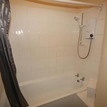 Clerk Street - City Centre Apartment Edinburgh