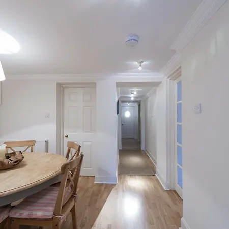 Апартаменты Jamaica Street 7 *