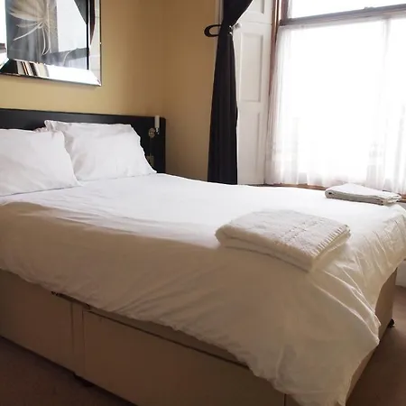 Minto House Πανσιόν