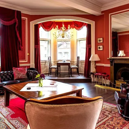 Royal Mile Mansions 14 Apartment *