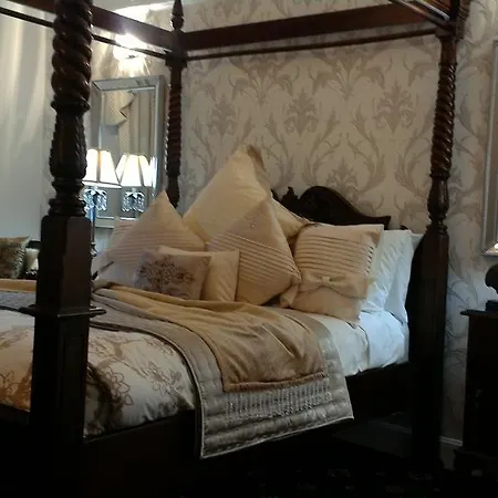 Aaran Vendégház 4*