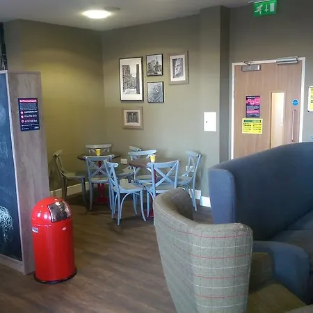Апартаменты Arran House - Campus Accommodation