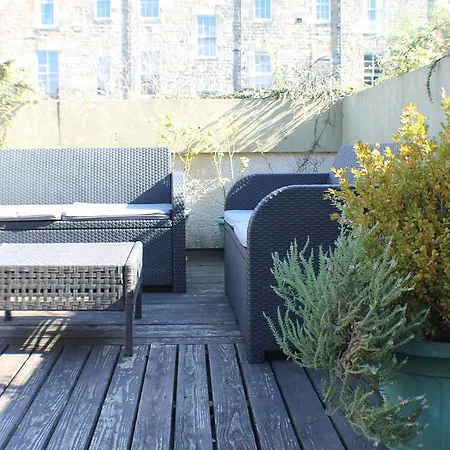 Holiday home Huntingdon Place *