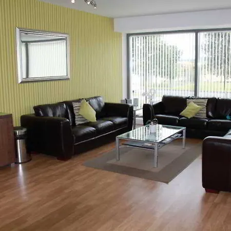 Ocean Serviced Aparthotel Edimburgo