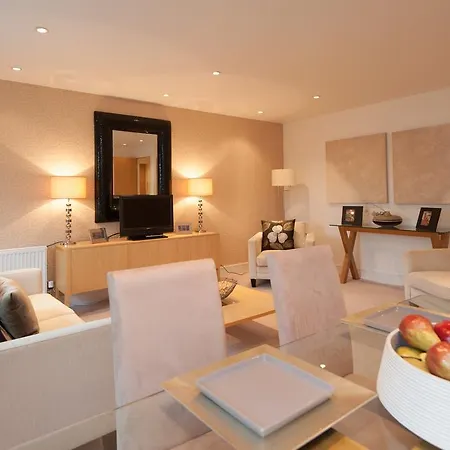 Apartment The Corstorphine No. 1 *