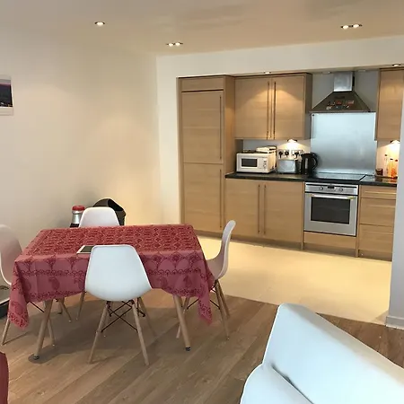 Blue Stone Global Apartment Edinburgh