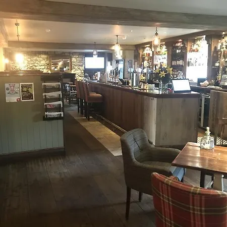 Riccarton Inn 3*