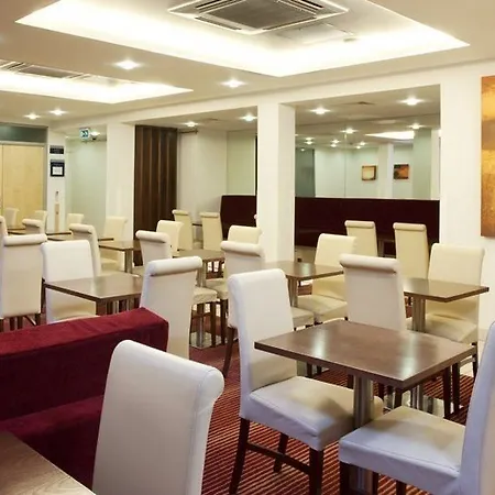 Express - Royal Mile By Ihg Otel 3*