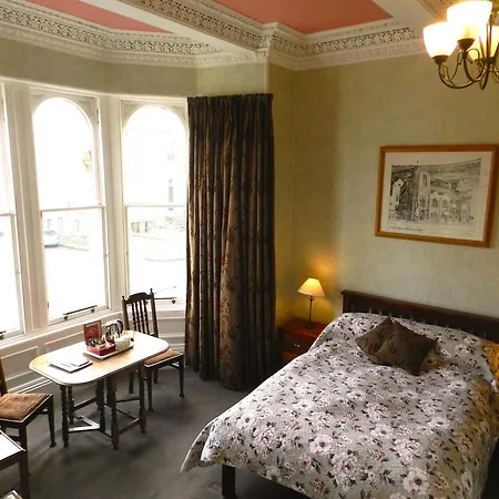 Balmoral 3*
