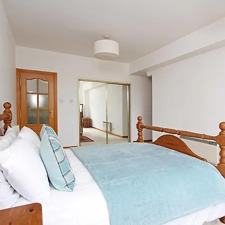 Leith - The Moorings Apartment *
