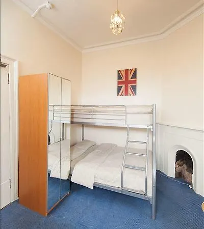 Kingsview 3*