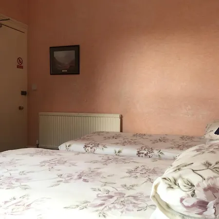 Hermitage Bed & Breakfast 3*