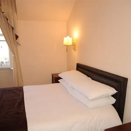 Konukevi City Guest House Edinburgh