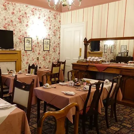 Ashgrove House 3* Edynburg