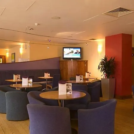 Premier Hotel