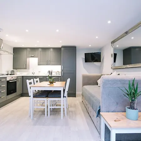 Garfield 4* Edinburgh