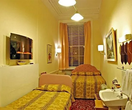 Lyncliff Bed & Breakfast