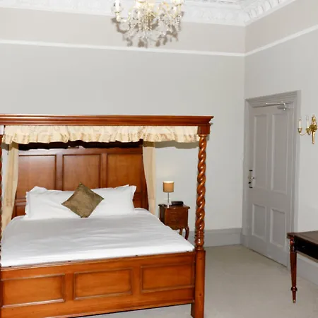 The Guards Hotel