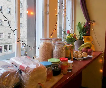 Royal Mile Backpackers *